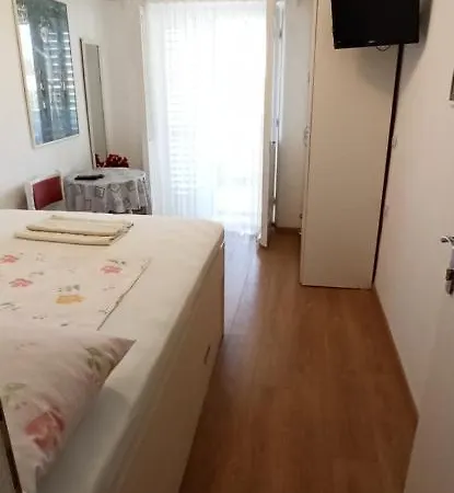 Apartment Danica Galic Makarska